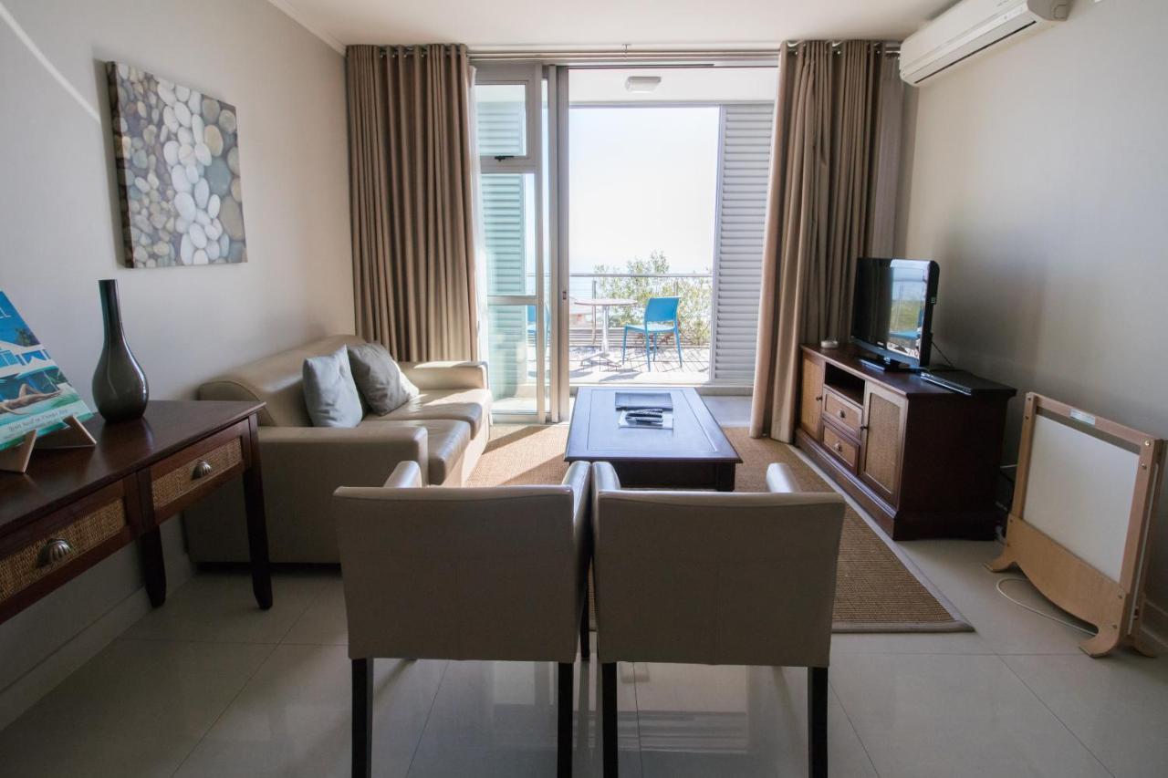 Camps Bay One Bedroom - Luxury With Sea Viea